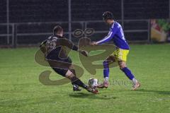 2023_11_17 - Kreisklasse - Saison 2023/24 - TSV Etting - TSV Ing. Nord - Filip Festner Torwart Etting foult  Tunahan Aydin blau Ingolstadt Nord und es gibt Elmeter - Foto: Meyer Jürgen