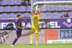 3. Liga; Erzgebirge Aue - FC Ingolstadt 04; Torwart Marius Funk (1, FCI) Sijaric Omar (11 Aue)