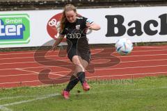 2. Fußball-Liga - Frauen - Saison 2022/2023 - FC Ingolstadt 04 - FFC Turbine Potsdam II - Leni Fohrer (Nr.15 - FCI Frauen) - Foto: Meyer Jürgen