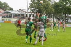 BZL - Bezirksliga Oberbayern Nord - Saison 2021/22 - SV Manching - SV Dornach - Kurz Thomas #6 grün Manching beim Kopfball - Abasse Malik grau Dornbach - Foto: Jürgen Meyer