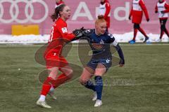 2. Fußball-Liga - Frauen - Saison 2022/2023 - FC Ingolstadt 04 - 1. FC Köln II - Yvonne Dengscherz (Nr.23 - FC Ingolstadt 04 ) - Vogt Laura Köln blau - Foto: Meyer Jürgen