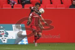3. Liga - Saison 2025/26 - FC Ingolstadt 04 - Rot-Weiss Essen - Kaito Mizuta (Nr.24 - Rot-Weiss Essen) - Yannick  Deichmann (Nr.20 - FC Ingolstadt 04) - Foto: Meyer Jürgen