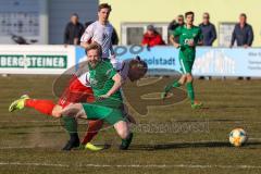 Bezirksliga OBB Nord - SV Manching - FC Schwabing München - Rainer Meisinger (#19 Manching) wird gefoelt von Hinrichs Rafael weiss Schwabing und bleibt längere Zeit verletzt am Boden liegen - Foto: Jürgen Meyer