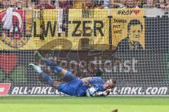 3. Liga; SG Dynamo Dresden - FC Ingolstadt 04; Torwart Marius Funk (1, FCI) hält sicher