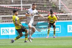 3. Liga; Borussia Dortmund II - FC Ingolstadt 04;  David Kopacz (29, FCI) Zweikampf Kampf um den Ball Antonios Papadopoulos (18 BVB2)