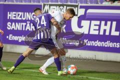 2.BL; Erzgebirge Aue - FC Ingolstadt 04; Denis Linsmayer (23, FCI) Strauß John-Patrick (24 Aue)