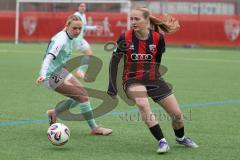 2. Bundesliga Frauen - Saison 2025/26 - FC Ingolstadt 04 Frauen - SG Andernach - Pfeiffer Isabell grün Andernach  - Teresa Fritzberg (Nr.26 - FC Ingolstadt Frauen I) - Foto: Meyer Jürgen