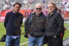 3. Liga; Energie Cottbus - FC Ingolstadt 04; vor dem Spiel Sportdirektor Ivica Grlic  (FCI) Vorsitzender des Vorstandes Peter Jackwerth (FCI) Geschäftsführers Dietmar Beiersdorfer (FCI Sport Kommunikation)