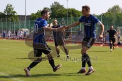 Kreisliga - Saison 2022/2023 - DJK Ingolstadt - SV Sandersdorf - Der 1:2 Führungstreffer durch Michael Detling blau Sandersdorf - jubel - Patrick Mack blau Sandersdorf. -Foto: Meyer Jürgen