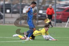 2024_2_17 - Saison 2023/24 - AUDI-Schanzer Amateur Cup - SV Hundszell - FC Hitzhofen/Oberzell  - Halbfinale 1 - Patrick Schwarz gelb Hitzhofen - Linus Appel blau Hundszell - Foto: Meyer Jürgen