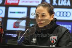 3. Liga; FC Ingolstadt 04 - Rot-Weiss Essen; Interview Pressekonferenz Cheftrainerin Sabrina Wittmann (FCI)