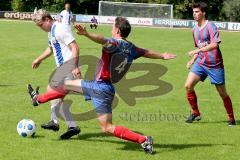 Kreisklasse - DJK Ingolstadt - TV 1911 Vohburg - Berchermeier Dominik #8 weiß DJK Ingolstadt -Alter Stefan #4 blau Vohburg - Foto: Jürgen Meyer