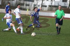 Fußball - Kreisklasse 2 - DJK Ingolstadt - SV Hundszell - Benjamin Graßl blau DJK Ingolstadt wird gefoult von Tom-Christopher Libeg weiß #3 Hundszell - Foto: Jürgen Meyer