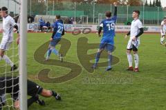 Kreisliga 1 - DJK Ingolstadt - TSV Ober/Unterhaunstadt - Dogan Tiryaki blau Ober/Unterhaunstadt trifft per Freistoß zum 0:1 Führungstreffer - jubel - Daniel Schachtner blau Ober/Unterhaunstadt - Marcel Zach weiss DJK Ingolstadt - Dominik Obeth blau Ober/U