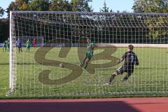 401 Kreisliga 1 - DJK Ingolstadt - TSV Gaimersheim -  Zoltan Vati trifft per Elfmeter zur 0:1 Führung - jubel - Thomas Geisler Torwart DJK Ingolstadt - Foto: Jürgen Meyer