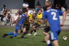 A-Klasse -  Saison 2026/27 - TSV Pförring - FC Wackerstein/Dünzing - Elias Heiß blau Pförring - Vasile Suliciu gelb Wackerstein/Dünzing - Foto: Meyer Jürgen
