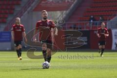 3. Liga - FC Ingolstadt 04 - FSV Zwickau - Marc Stendera (10, FCI) sucht Mitspieler