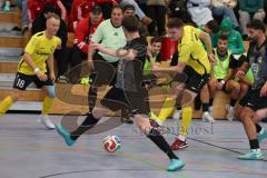 Lotto Bayern Hallencup - Lindenkreuzhalle Saison 2024/25 - FC Hitzhofen - DJK München - Tobias Dietze gelb Hitzhofen - Samet Bastürck schwarz München - Foto: Meyer Jürgen