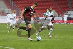 2.BL; FC Ingolstadt 04 - Hannover 96; Stefan Kutschke (30, FCI) Gaël Ondoua (29 Han)