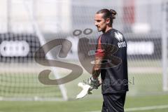 3. Liga; FC Ingolstadt 04 - Trainingsauftakt, erstes Training nach der Sommerpause; Torwart-Trainer Arvid Schenk  (FCI) Neuzugang