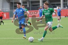 2024_2_17 - Saison 2023/24 - AUDI-Schanzer Amateur Cup - SV Hundszell - FC Gerolfing - Finale - Luca Kammerer  blau Hundszell - Timo Kraus grün Gerolfing - Foto: Meyer Jürgen