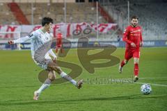 3. Liga - FSV Zwickau - FC Ingolstadt 04 - Merlin Röhl (34, FCI) Schikora Marco (21 Zwickau)