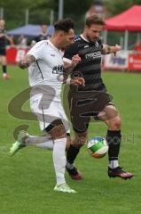 Bezirksliga - Saison 2025/26- TSV Gaimersheim - TSV Rohrbach - Domenic Raimann (Nr.32 - TSV Gaimersheim) - Alexander Huber schwarz Rohrbach - Foto: Meyer Jürgen