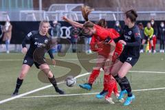 2. Frauen-Bundesliga - Saison 2021/2022 - FC Ingolstadt 04 - Eintracht Frankfurt II - Reischmann Stefanie (#21 FCI) - Maier Ramona (#18 FCI) - Janser Malin schwarz Frankfurt - Foto: Meyer Jürgen