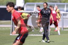 3. Liga; FC Ingolstadt 04 - Trainingsauftakt, erstes Training nach der Sommerpause; Cheftrainerin Sabrina Wittmann (FCI)