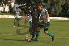 Kreisliga - SV Manching II — FC Fatih Spor Ingolstadt -  Boubacarr Saho schwarz Fatih Ingolstadt - Elias Bauer weiss Manching - Foto: Jürgen Meyer