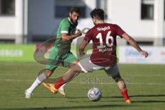 Kreisliga - Saison 2023/2024 - FC Gerolfing - Türk SV Ingolstadt - Christian Träsch grün Gerolfing - Raphael Reichenberger rot Türk SV - Foto: Meyer Jürgen