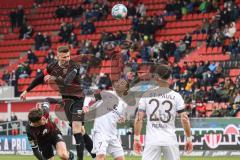 2.BL; FC Ingolstadt 04 - FC ST. Pauli; Zweikampf Kampf um den Ball Stefan Kutschke (30, FCI) Merlin Röhl (34, FCI) Irvine Jackson (7 Pauli) Paqarada Leart (23 Pauli)