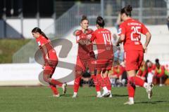 2023_10_22 - 2. Bundesliga - Saison 2023/24 - FC Ingolstadt 04 Frauen - FSV Gütersloh - Der 1:2 Anschlusstreffer durch Pija Reininger (Nr.21 - FCI Frauen) - jubel  -Ivana Slipcevic (Nr.8 - FCI Frauen) -Krist Katharina (Nr.14 - FCI Frauen)Foto: Meyer Jürge