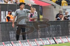 2.BL; Dynamo Dresden - FC Ingolstadt 04, Cheftrainer Roberto Pätzold (FCI)