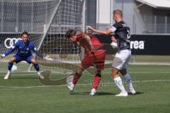 * Testspiel - Saison 2025/26 - FC Ingolstadt 04 - FSV Zwickau - Julian Kügel (Nr.29 - FC Ingolstadt 04) verschiesst aus aussichtsreicher Position - Maximilian Somnitz (Nr.8 - FSV Zwickau) - Torwart Jasper Kühn (Nr.1 - FSV Zwickau) - Foto: Meyer Jürgen