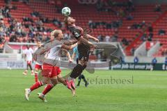 3. Liga; FC Ingolstadt 04 - Rot-Weiss Essen; Zweikampf Kampf um den Ball Lars Lokotsch (13, FCI) Hüning Ben (15 RWE) Sietan Janne (22 RWE)