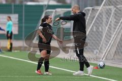 2. Bundesliga Frauen - Saison 2023/24 - FC Ingolstadt 04 Frauen - HSV Fr.1 - Reininger Pija (Nr.21 - FCI) - Cheftrainer Miren Catovic (FCI) - Foto: Meyer Jürgen