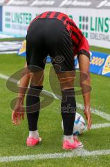 3.Liga - Saison 2022/2023 - TSV 1860 München - FC Ingolstadt 04 - Marcel Costly (Nr.22 - FCI) beim Eckball - Foto: Meyer Jürgen