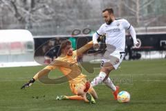 3. Liga; Testspiel, FC Ingolstadt 04 - SpVgg Greuther Fürth; Torchance David Kopacz (29, FCI) Lasse Schulze (41 Fürth) verhindert