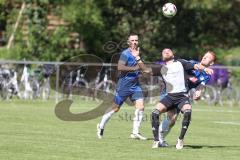 Kreisliga - Saison 2024/25- SV Menning - TSV Ober/Unterhaunstadt-  - Fardin Gholami grau Ober/Haunstadt - Moritz Faigle blau Menning - Foto: Meyer Jürgen