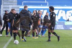 3. Liga - 1. FC Magdeburg - FC Ingolstadt 04 - Spiel ist aus, Niederlage 0:2, hängende Köpfe, Michael Heinloth (17, FCI) Torwart Robert Jendrusch (1, FCI) Marc Stendera (10, FCI) Francisco Da Silva Caiuby (13, FCI)