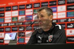 3.Liga - Saison 2022/2023 - FC Ingolstadt 04 -  MSV Duisburg - Cheftrainer Michael Köllner (FCI) bei der Pressekonferenz nach dem Spiel - Foto: Meyer Jürgen