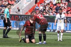 3. Liga; FC Ingolstadt 04 - SV Elversberg; ärgert sich Torchance verpasst, Patrick Schmidt (9, FCI) Denis Linsmayer (23, FCI)