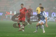 3. Liga; FC Ingolstadt 04 - MSV Duisburg; Max Besuschkow (17, FCI) Schlicke Ben (40 MSV)