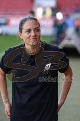 3. Liga; FC Ingolstadt 04 - SV Wehen Wiesbaden; vor dem Spiel Cheftrainerin Sabrina Wittmann (FCI)
