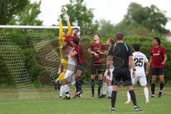 Bezirksliga - Saison 2023/24 - TSV Gaimersheim - SpVgg Kammerberg - Benedikt Leixner Torwart Gaimersheim - Ivan Rakonic rot Kammerberg - Foto: Meyer Jürgen