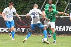 Testspiel - Bezirksliga - Saison 2025/26 - FC Gerolfing - SpVgg Joshofen Bergheim - Johannes Böck weiss Joshofen Bergheim - Donat Bashota grün Gerolfing - Foto: Meyer Jürgen