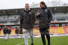 3.Liga - Saison 2022/2023 - SV 07 Elversberg - FC Ingolstadt 04 - Maximilian  Dittgen (Nr.10 - FCI) -. Cheftrainer Rüdiger Rehm (FCI) - vor dem Spiel - Foto: Meyer Jürgen