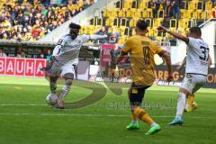 3.Liga - Saison 2022/2023 - Dynamo Dresden - FC Ingolstadt 04 - Hans Nunoo Sarpei (Nr.14 - FCI) - Foto: Meyer Jürgen