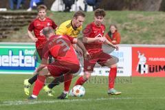 Kreisklasse - Saison 2023/24 -  SV Zuchering - TSV Lichtenau - Peer Wittmer gelb Lichtenau - Berthold Schneider rot Zuchering - Foto: Meyer Jürgen